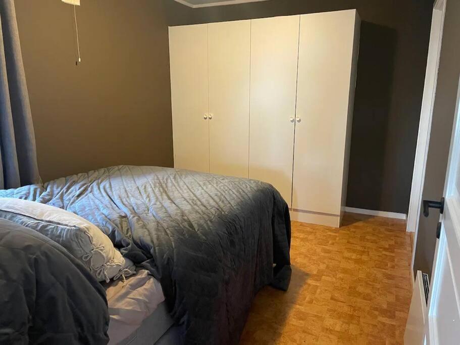 Leilighet I Rolig Gate Med Utsikt Og Gratis Parkering Tromsø Exteriör bild